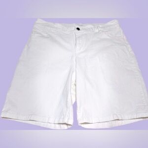 Calvin Klein White Bermuda Shorts Relaxed Fit